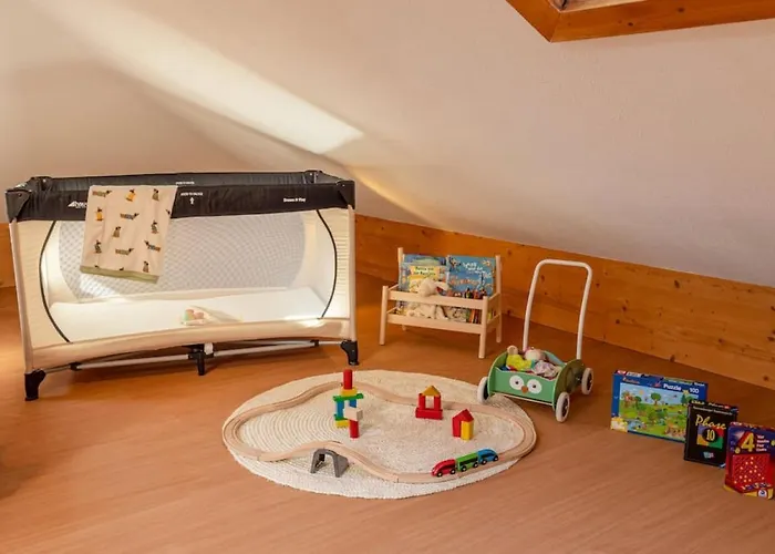 Nature Retreat Pool, Hot Tub, Sauna, Hiking-caves *